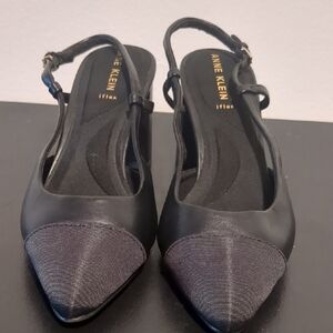 Anne Klein Black iflex Slingback Heels Size 8. New Without Tags Heel 2.9